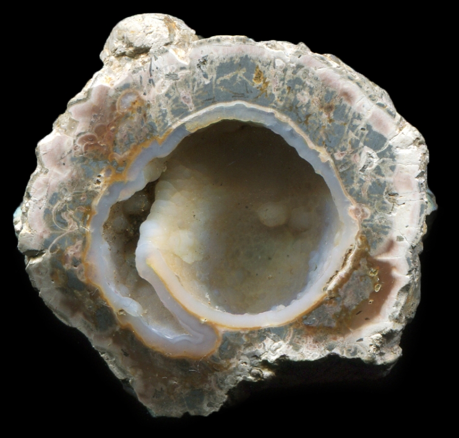 Tiny Brezina thunderegg