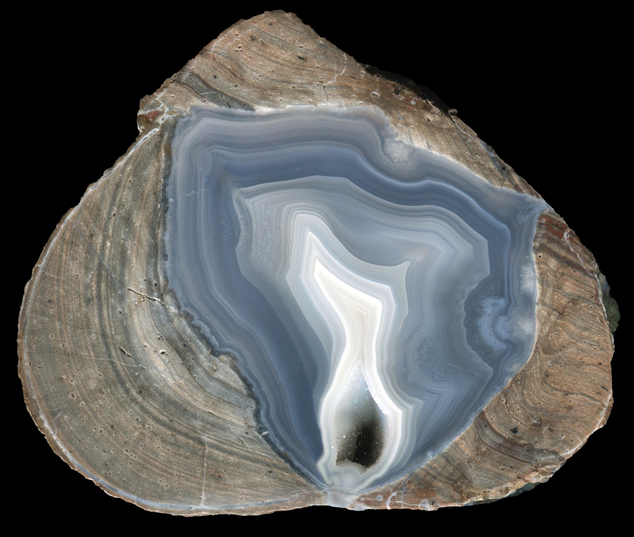 Dugway Thunderegg with Fine Banded Solid Agate